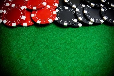 Outside bets: lower odds, higher probability Outside bets on roulette layout showing red/black, odd/even, and dozen sections
